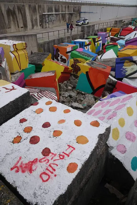 cubos-memoria-llanes-restauracion-2026-06