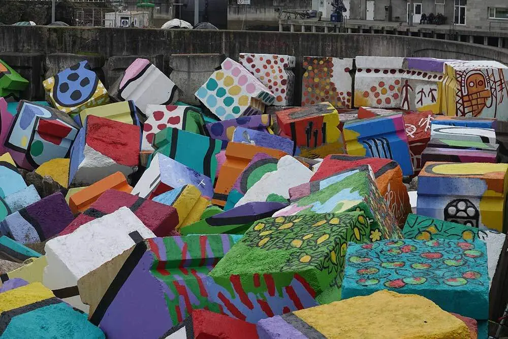 cubos-memoria-llanes-restauracion-2026-07