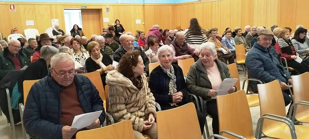 asamblea-mayores-onis-012