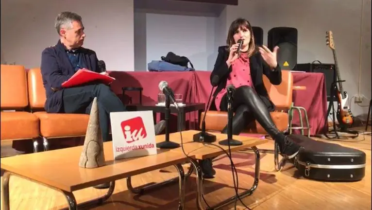 rozalen-galardon-igualdad-iu-llanera