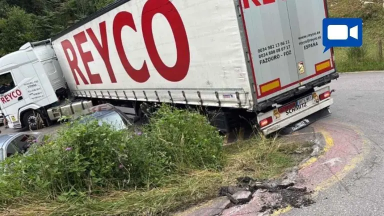 camion-atascado-la-franca