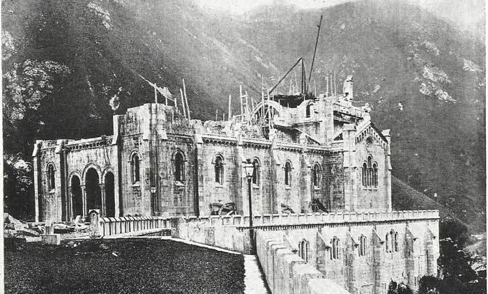 1895-la-basilica-en-construccion._.jpg