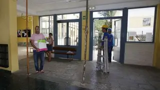 IES Rey Pelayo apuntalado.jpg