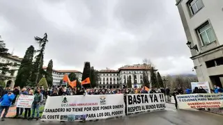 ganaderos-contra-el-lobo-oviedo-12