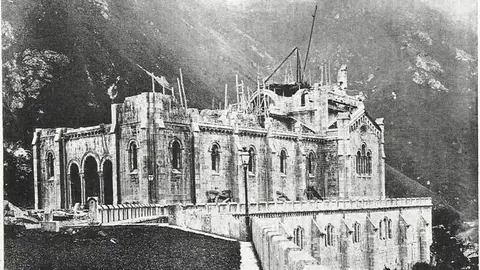 1895-la-basilica-en-construccion._.jpg