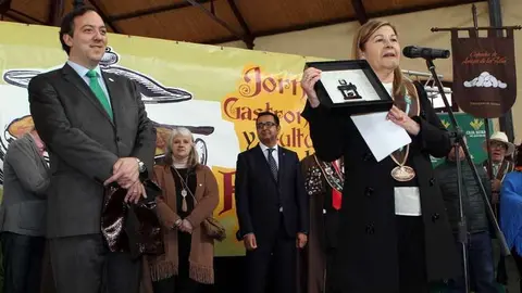 alejandro-vega-teresa-alvarez-fabes-villaviciosa.jpg
