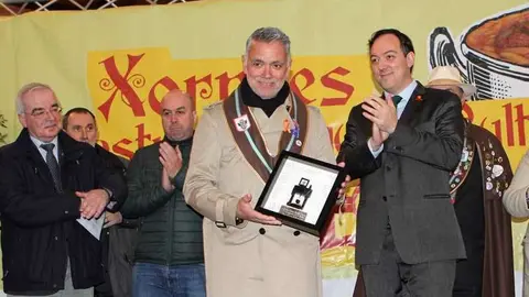 juan-ramon-lucas-embajador-fabes-villaviciosa.jpg