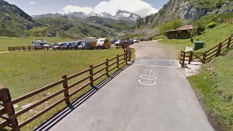 aparcamiento-la-tiese-los-lagos-covadonga.jpg