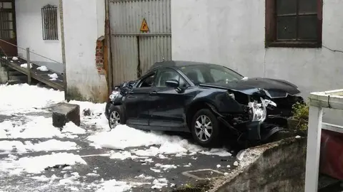 accidente-niserias-coche.jpg