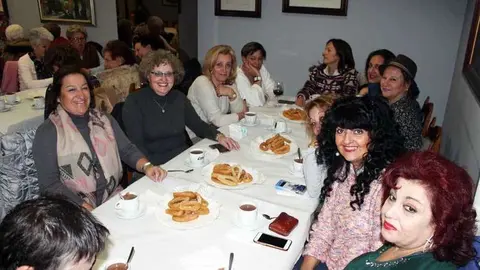 merienda-solidaria-cancer-norena.jpg