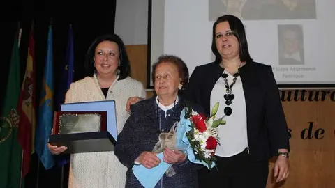 homenaje-mujeres-canguesas-luisa-azurmendi-1.jpg