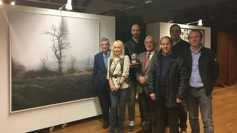 fotoentregapremiopintura2019villaviciosa.jpg