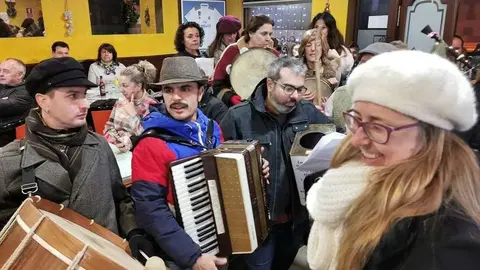 aguinaldo-infiesto-07