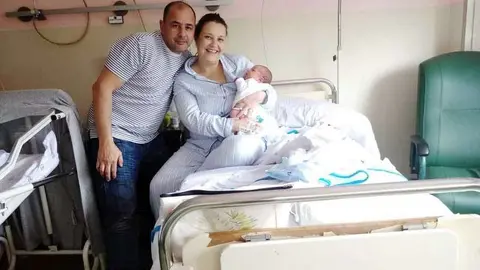 alvaro-rodriguez-bebe-vegarrionda-01