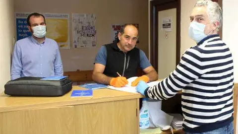 oficina-licencia-pastos-infiesto-02