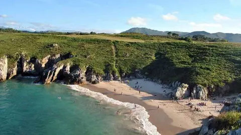 playa-san-antonio-llanes-01