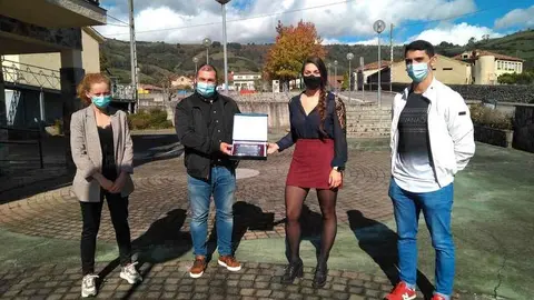 sariego-homenaje-nuria