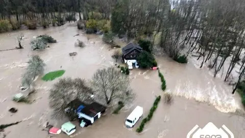 rescate-familia-pilona-03