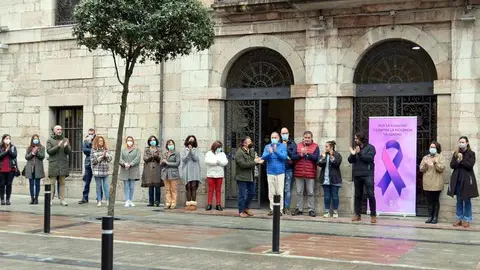 Ucrania ayto Llanes concentraci&oacute;n silenciosa NP 9 MARZO 2022