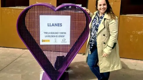 Coraz&oacute;n contenedor de tapones contra violencia g&eacute;nero NP 28 MARZO 2022 CONCEJALA