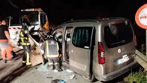 accidente-as-115-llanes-01