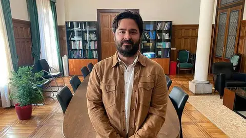 riestra-alcalde-llanes