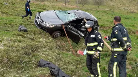 accidente-trafico-pilona-03