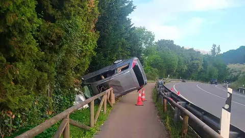 accidente-trafico-cangas-onis-02