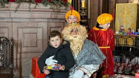 cabalgata-reyes-cangas-onis-43