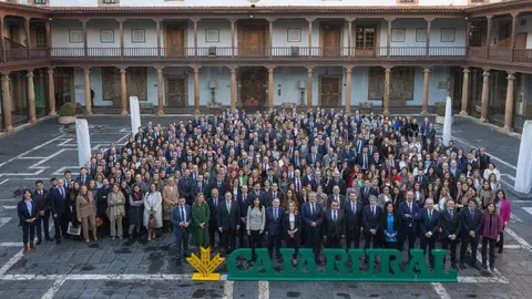 reunion-directivos-caja-rural-asturias