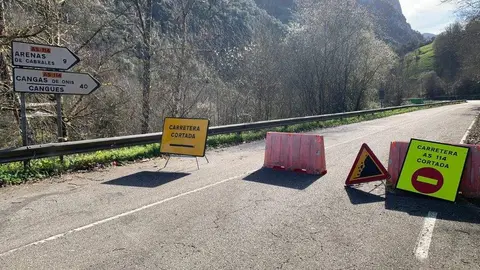 cortes-carretera-as-114-arenas-trescares