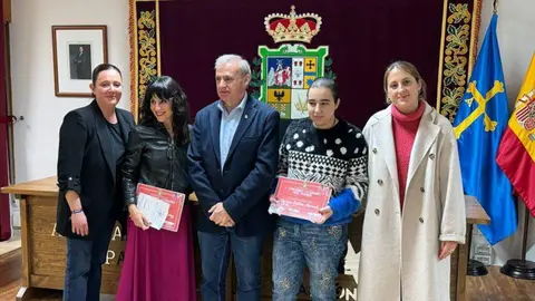 premios-gloria-velasco-parres