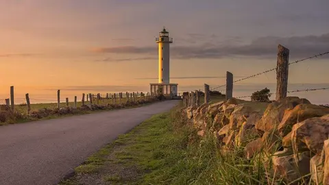 Faro de Luces.
Juan de Tury-Turismo Asturias