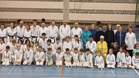 exhibicion-artes-marciales-arriondas