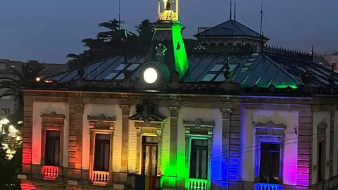 ayuntamiento-villaviciosa-dia-orgullo