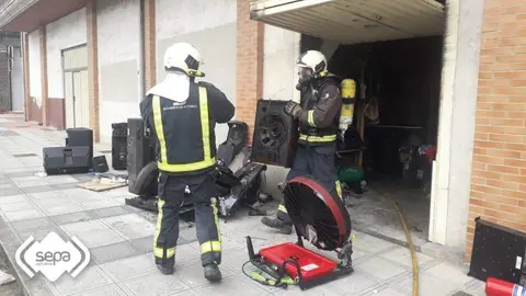 incendio-taller-electronico-siero