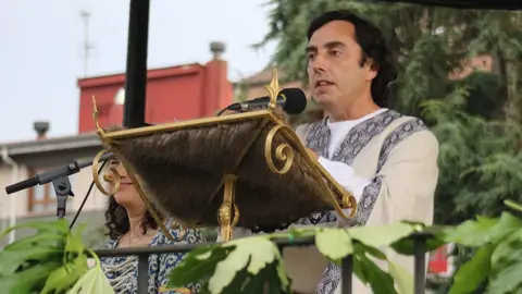 El alcalde durante el preg&oacute;n de la reciente fiesta de Exconxuraos