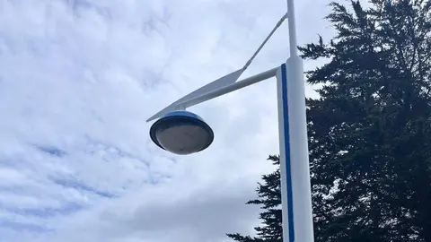 pintura-farolas-ribadesella