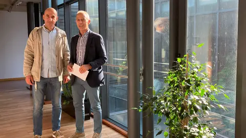 A la izda,Virginio Ram&iacute;rez, director del PDM junto a Jes&uacute;s Abad