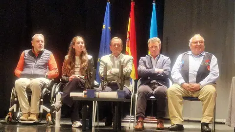 premios-delfos-amigos-dionisio-huerta-01