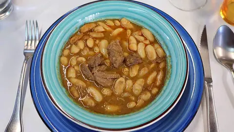 jornadas-caza-casona-mestas-ponga-02