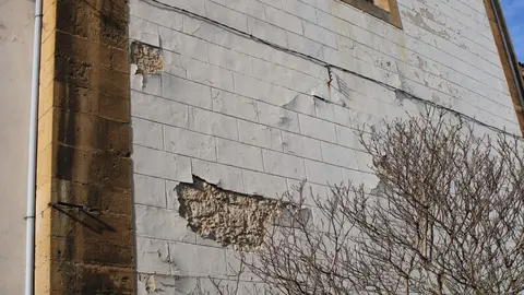 Imagen del estado de la fachada de la iglesia de San Pedro