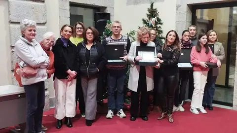 premios-escaparate-navidad-llanes