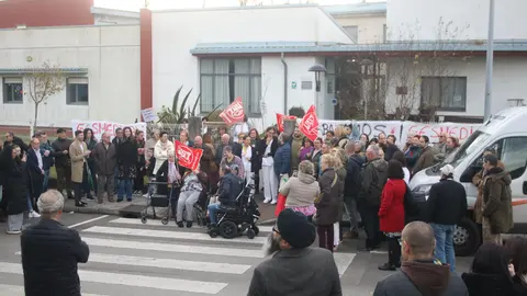 Algunos de los asistentes a las movilizaciones en Nore&ntilde;a