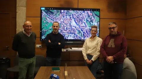 A la izda, Juan Carlos &Aacute;lvarez, &Aacute;ngel Garc&iacute;a, Tere &Aacute;lvarez y Pergentino Mart&iacute;nez