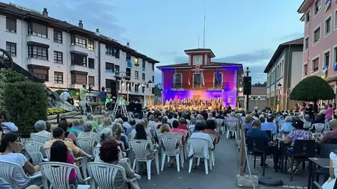 obras-plaza-canon-arriondas