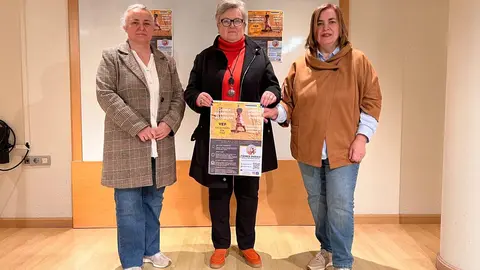 A la izda, Eva mar&iacute;a P&eacute;rez,