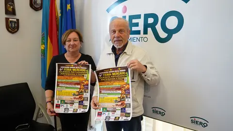 La concejala  Ana Nosti y Jos&eacute; Luis D&iacute;az, presidente de la Asociaci&oacute;n de Amigos de El Berr&oacute;n