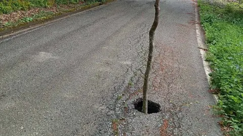 agujero-carretera-viegu-san-juan-beleno