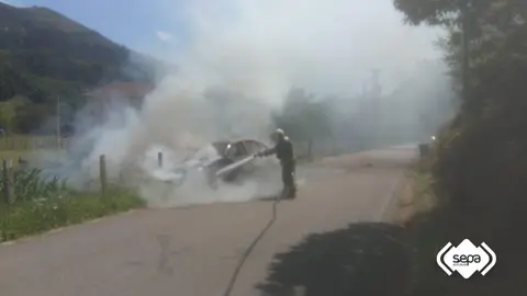 coche-incendio-parres